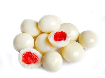 Вишня в белом шоколаде